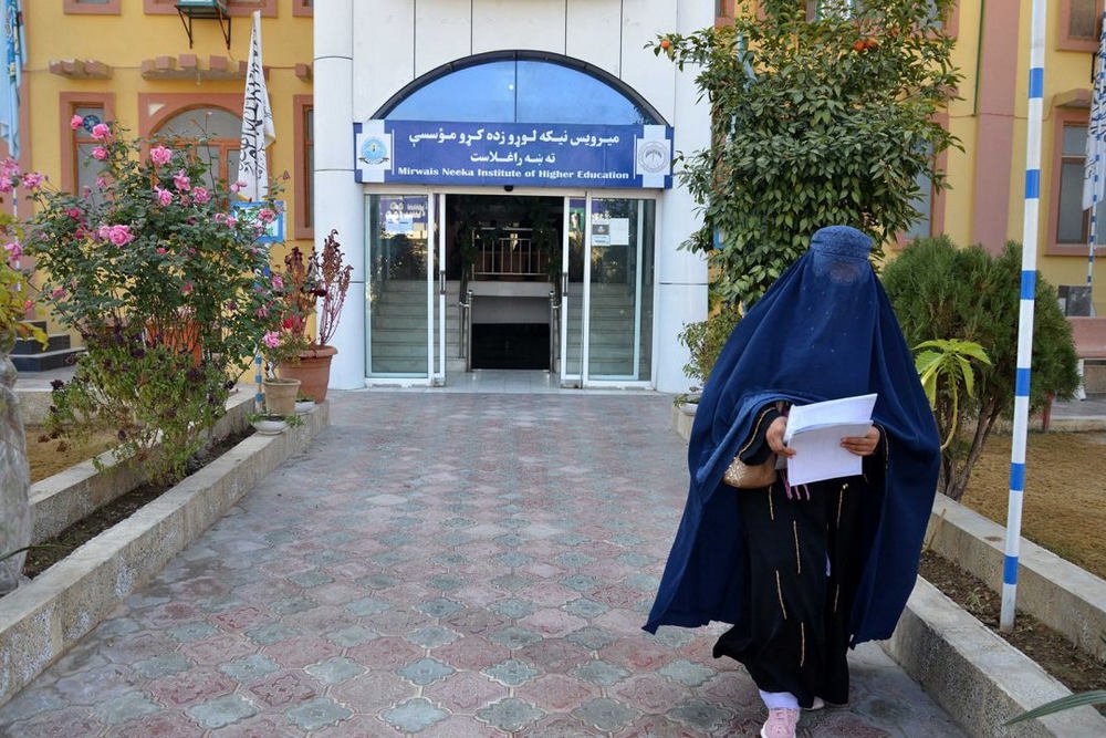 زنانِ ممنوعه: طالبان به نابودی حقوق زنان متعهد هستند